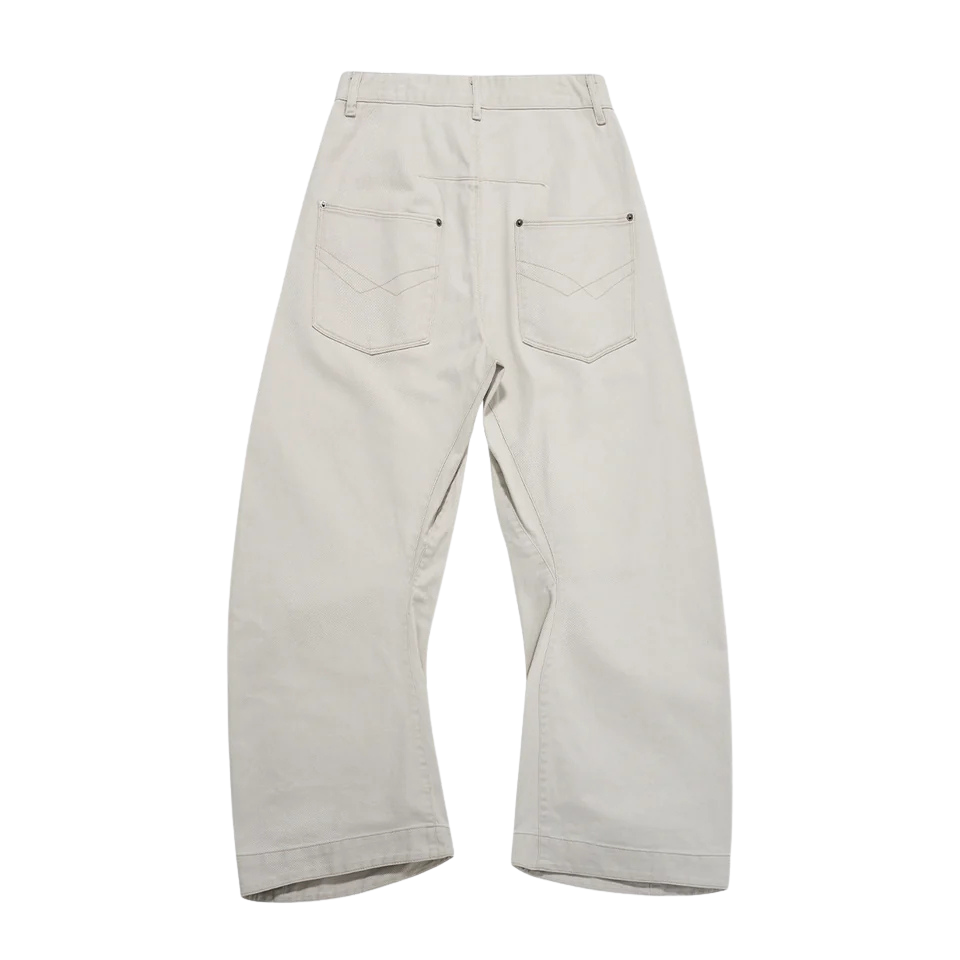 CLASSIC WHITE BAGGY JEANS