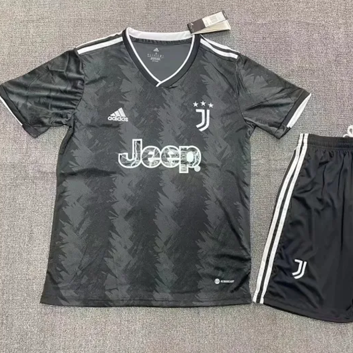 JUVENTUS - BLACK GREY LEAVES