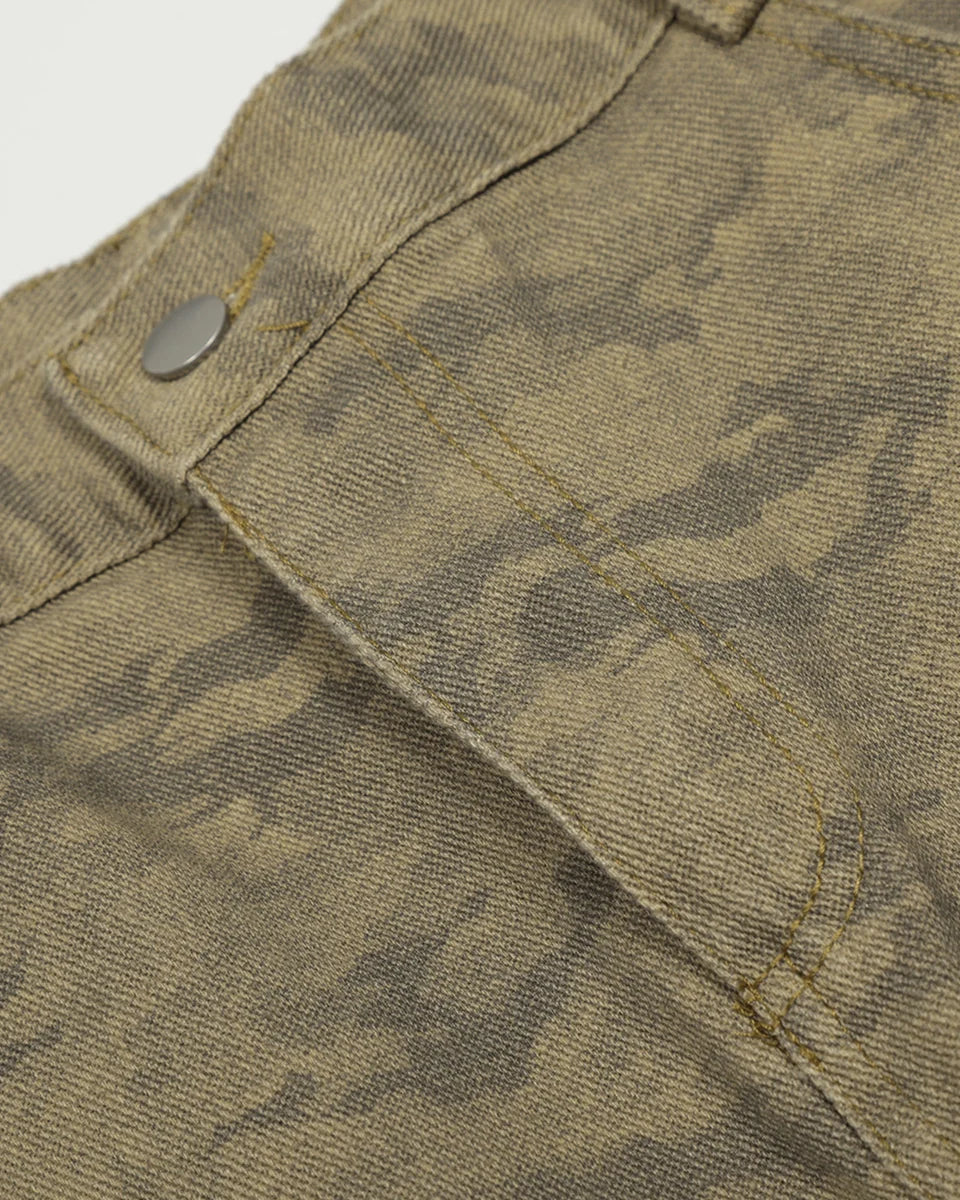 KHAKI CAMO BAGGY JEANS