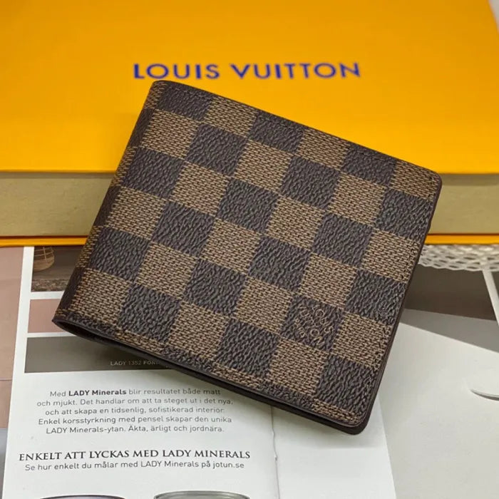 LOUIS VUITTON - CLASSIC CHECKERED