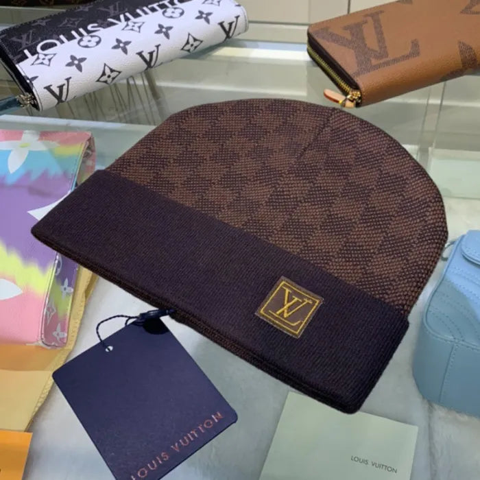 LV BEANIE - CHECKERED BROWN