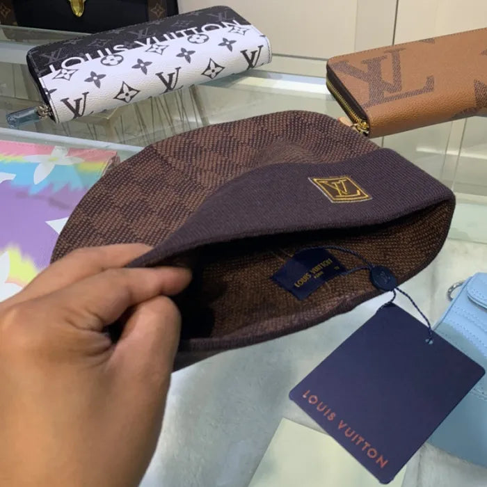 LV BEANIE - CHECKERED BROWN