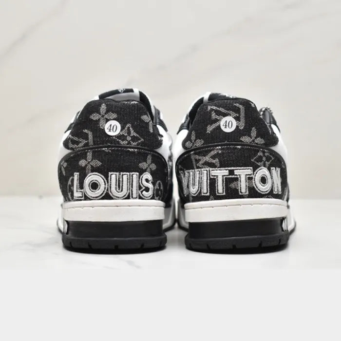 LV TRAINER - BLACK SIGN