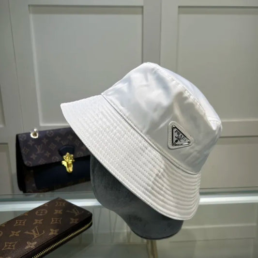 PRADA - FISHERMAN STYLE WHITE