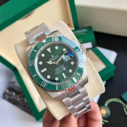 Rolex Hulk - Submariner Oyster Perpetual Date