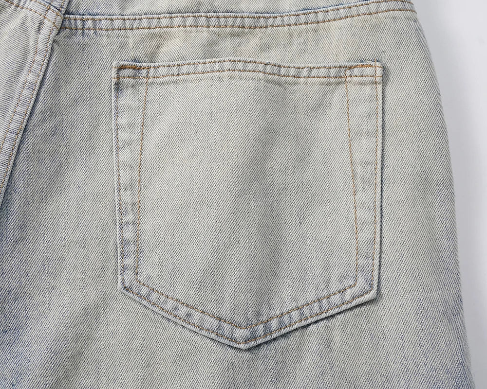 Light Shorts Jeans