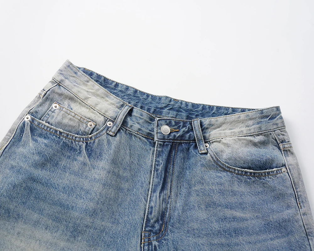 Light Shorts Jeans