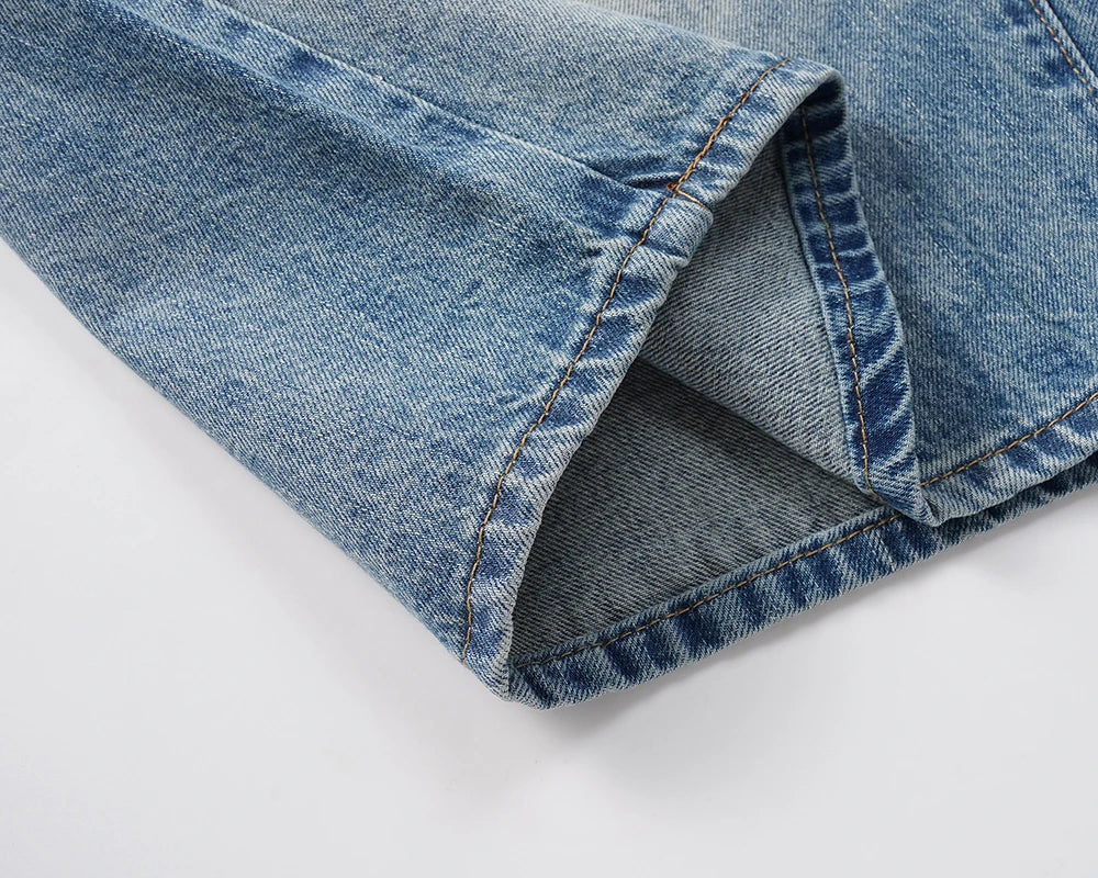 Light Shorts Jeans