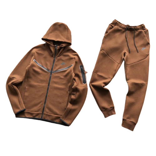 TECH FLEECE – TOTAL BROWN