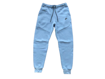 TECH FLEECE – TOTAL LIGHT BLUE