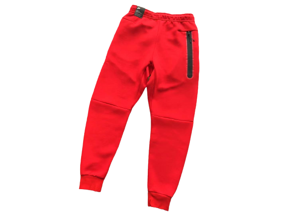 TECH FLEECE – TOTAL RED