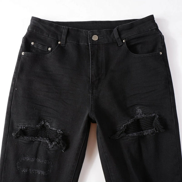 Total Black Ripped Jeans