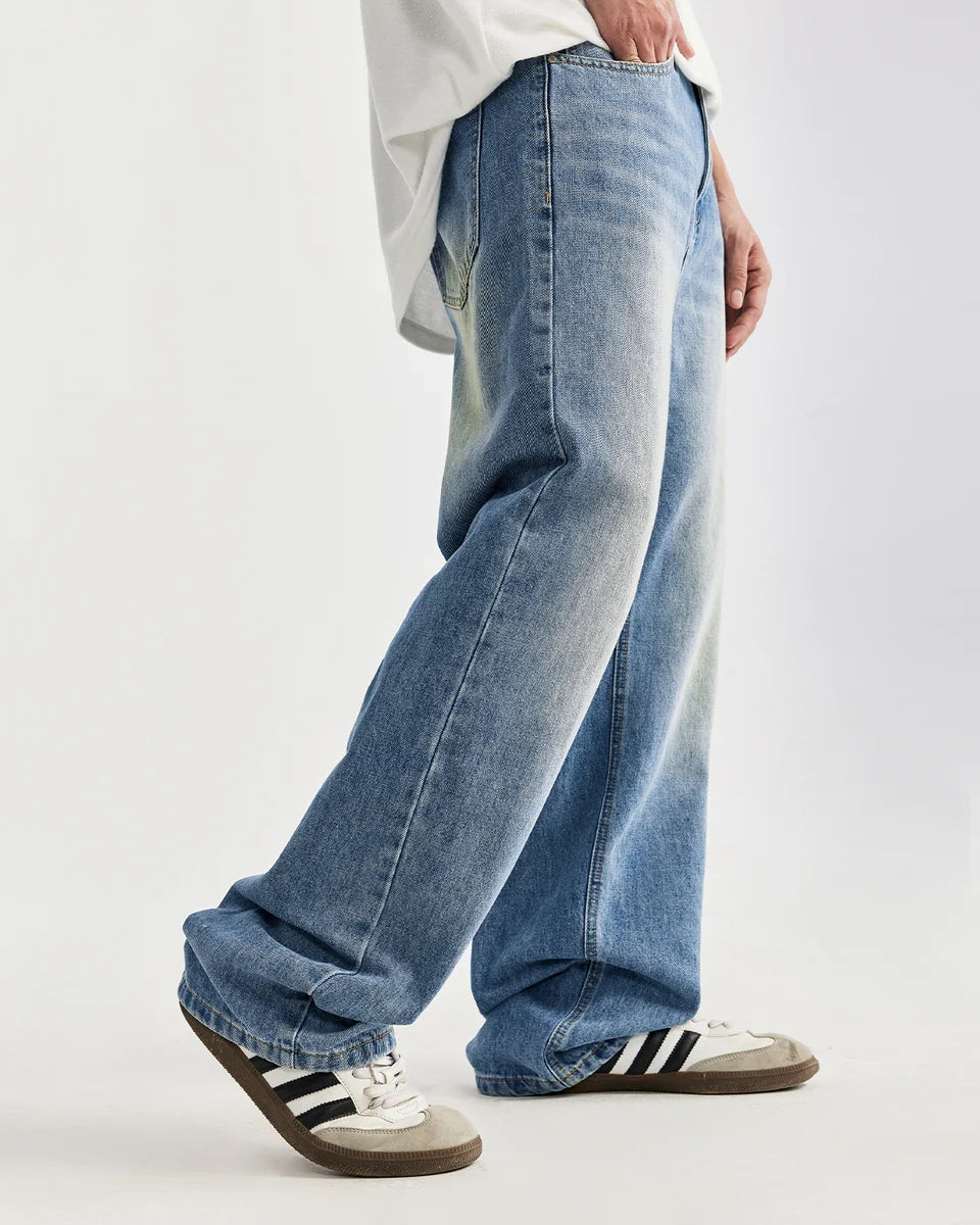 WASHED BLUE BAGGY JEANS
