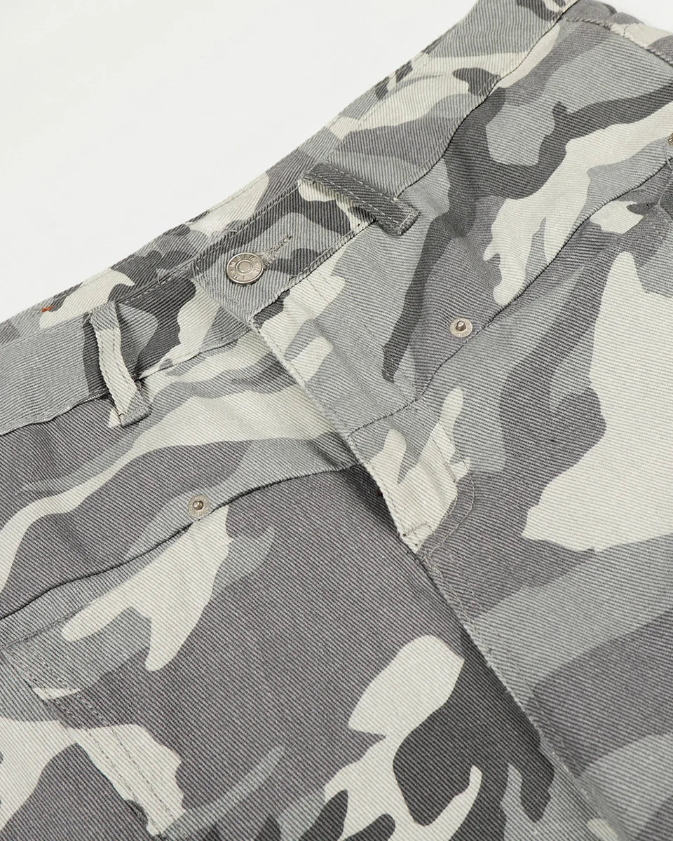 WHITE CAMO BAGGY JEANS